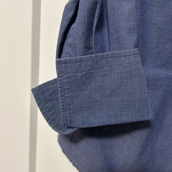 Banana Republic Riley Shirt - Picture 2 of 3